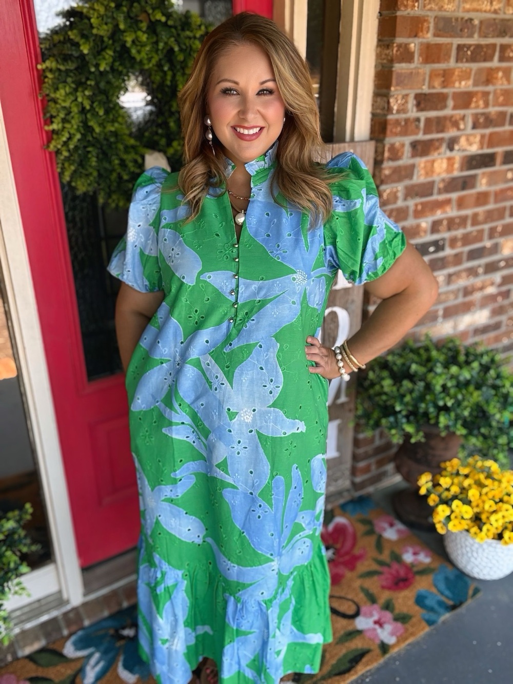 entro Green and Blue Floral Eyelet Midi Dress size small - Picture 2 of 3